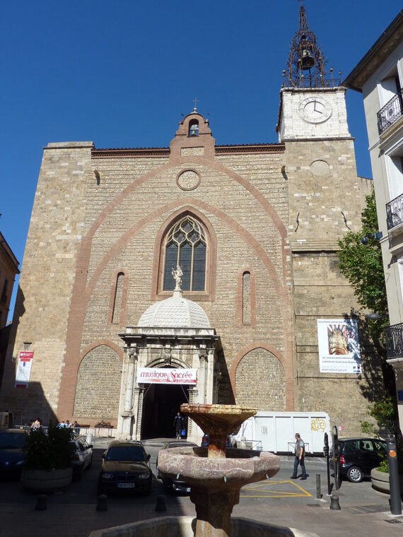 VISITE DE GROUPE A PERPIGNAN