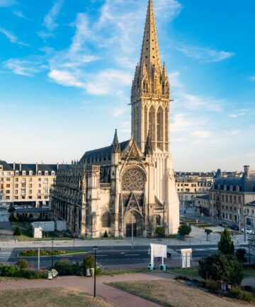 VISITE DE GROUPE A CAEN