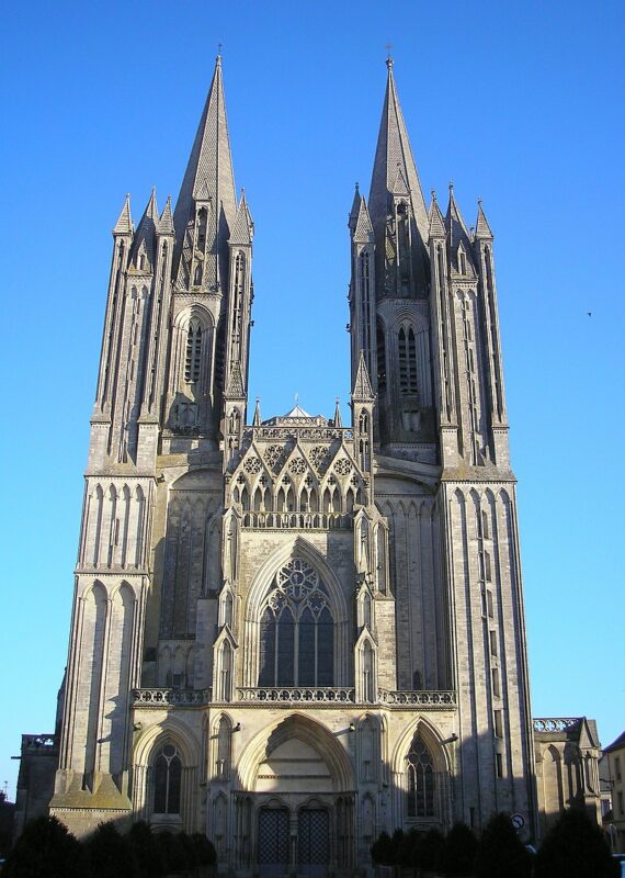 VISITE DE GROUPE A COUTANCES