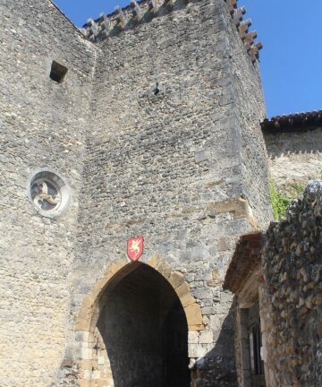 VISITE DE GROUPE A PéROUGES