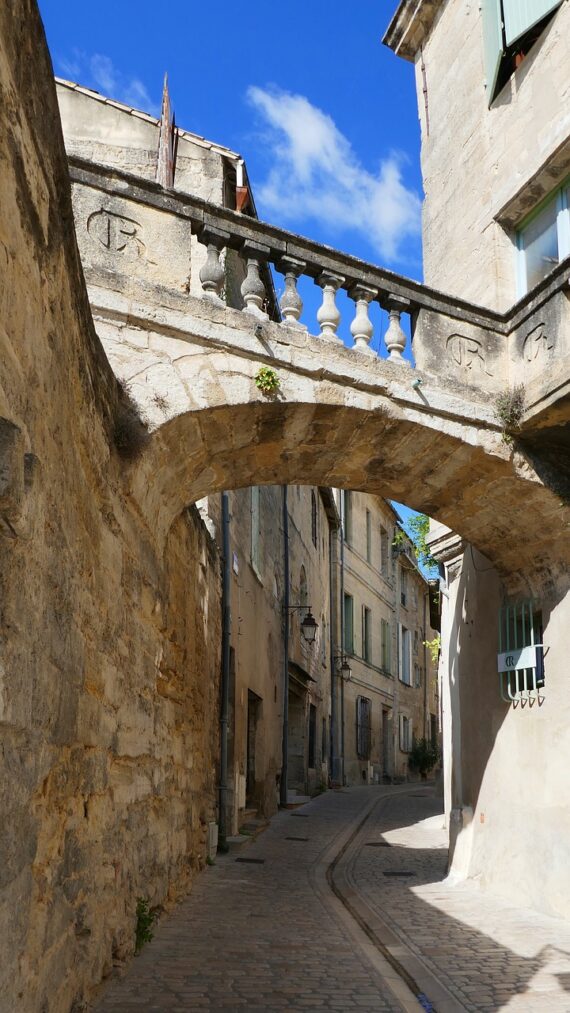 VISITE DE GROUPE A UZèS