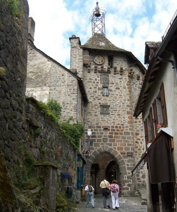 Visite de Salers, Guide Salers